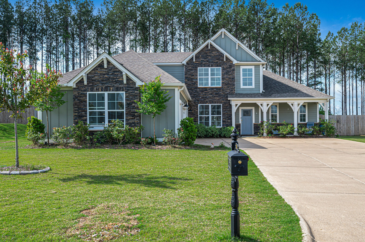 Virtual Tour of Birmingham Metro Real Estate Listing For Sale | 482 Doss Ferry Parkway, Kimberly, AL 35091